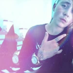 Meet your Posher, Victor